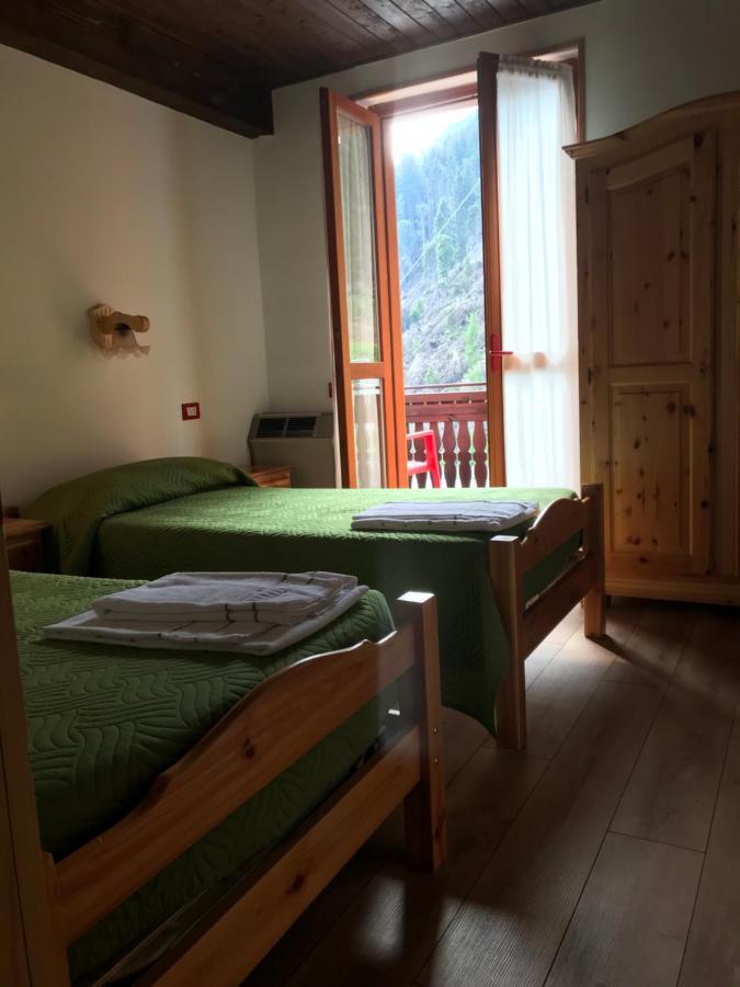 Hotel Rifugio Stella Alpina Saviore dell'Adamello Zewnętrze zdjęcie